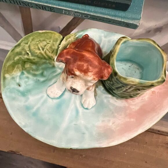 Vintage ceramic puppy on lily pad w tree holder. - Picture 3 of 7